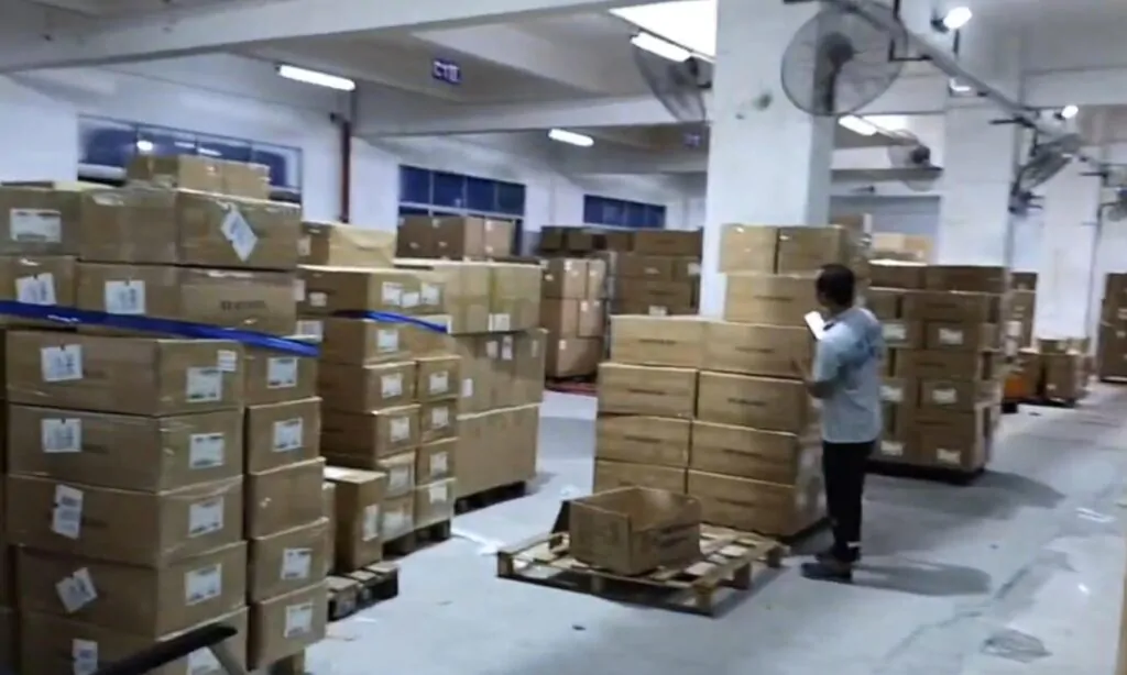 Free Warehousing 1 1024x614 1