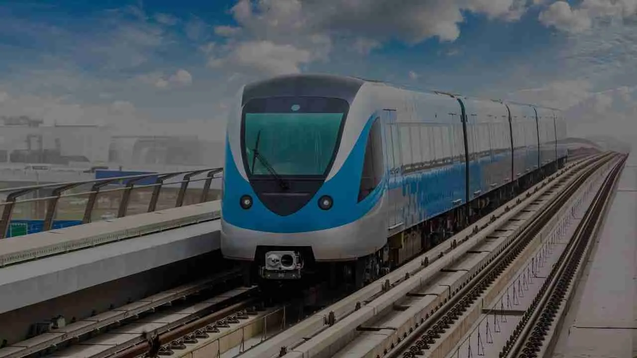 Envío ferroviario desde China: rápido y rentable.